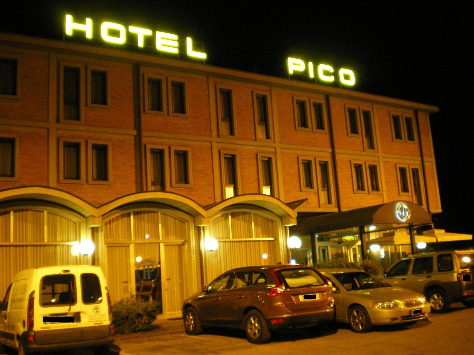 Hotel Pico ミランドラ エクステリア 写真