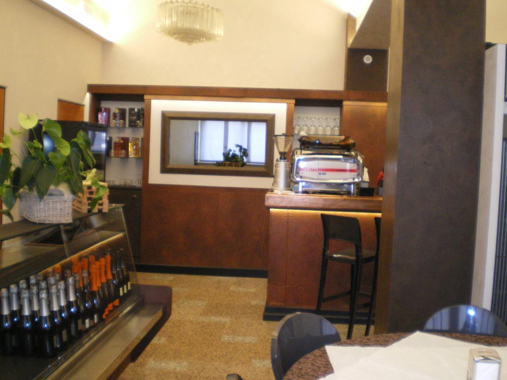 Hotel Pico ミランドラ エクステリア 写真